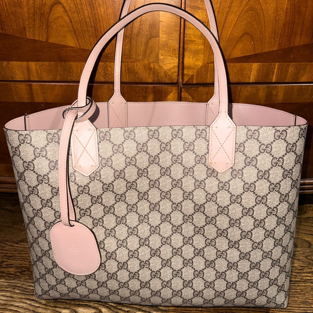 Gucci Reversible Tote - Picture 3 of 16